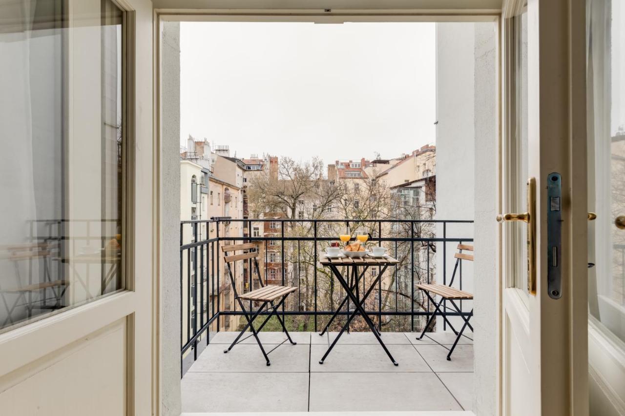 Jt'S Apartments Spanelska Str. ปราก ภายนอก รูปภาพ
